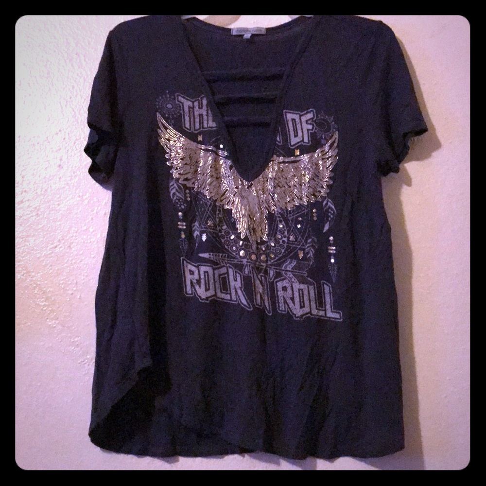 Large Charlotte Russe super soft slashed t shirt